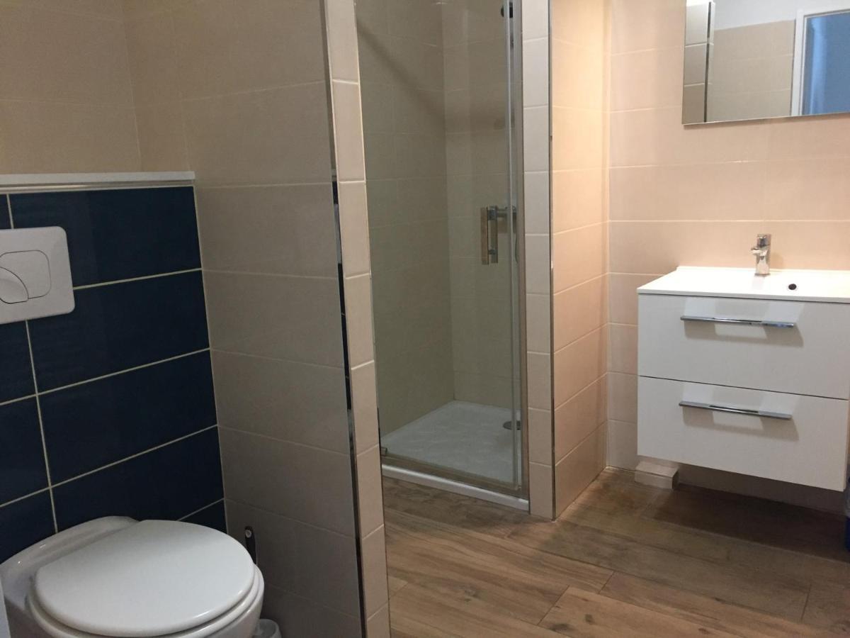 Charmant 2 Pieces Au Coeur De La Rochelle, Ideal Pour 2 Personnes - Fr-1-551-33 拉罗歇尔 外观 照片