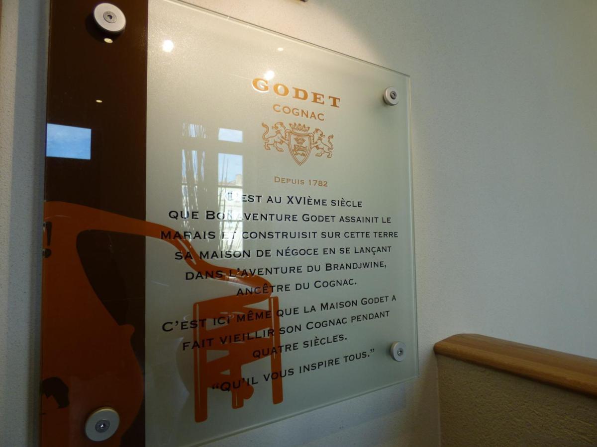 Charmant 2 Pieces Au Coeur De La Rochelle, Ideal Pour 2 Personnes - Fr-1-551-33 拉罗歇尔 外观 照片